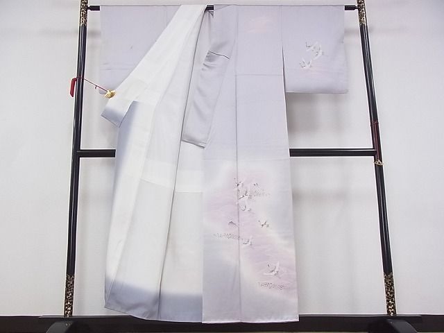 平和屋川間店■訪問着　立波飛鶴文　暈し染め　金彩　着丈152cm　裄丈62cm　正絹　逸品　A-ta5058_画像2