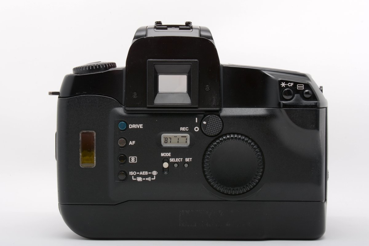 【現状渡し品/通電確認済】Canon キヤノン EOS 5 QUARTZ DATE マルチモード35mm一眼レフカメラ #3835_画像4