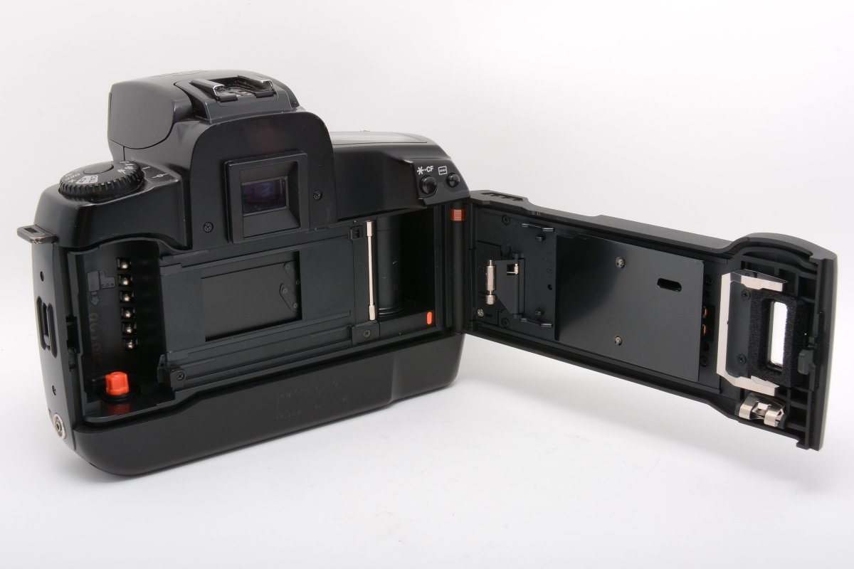 【現状渡し品/通電確認済】Canon キヤノン EOS 5 QUARTZ DATE マルチモード35mm一眼レフカメラ #3835_画像8