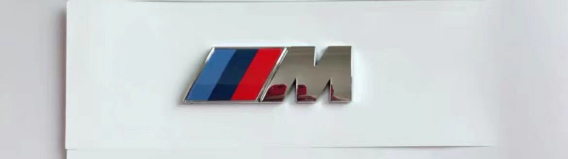 BMW Mエンブレム 73ミリ　シルバー_画像1