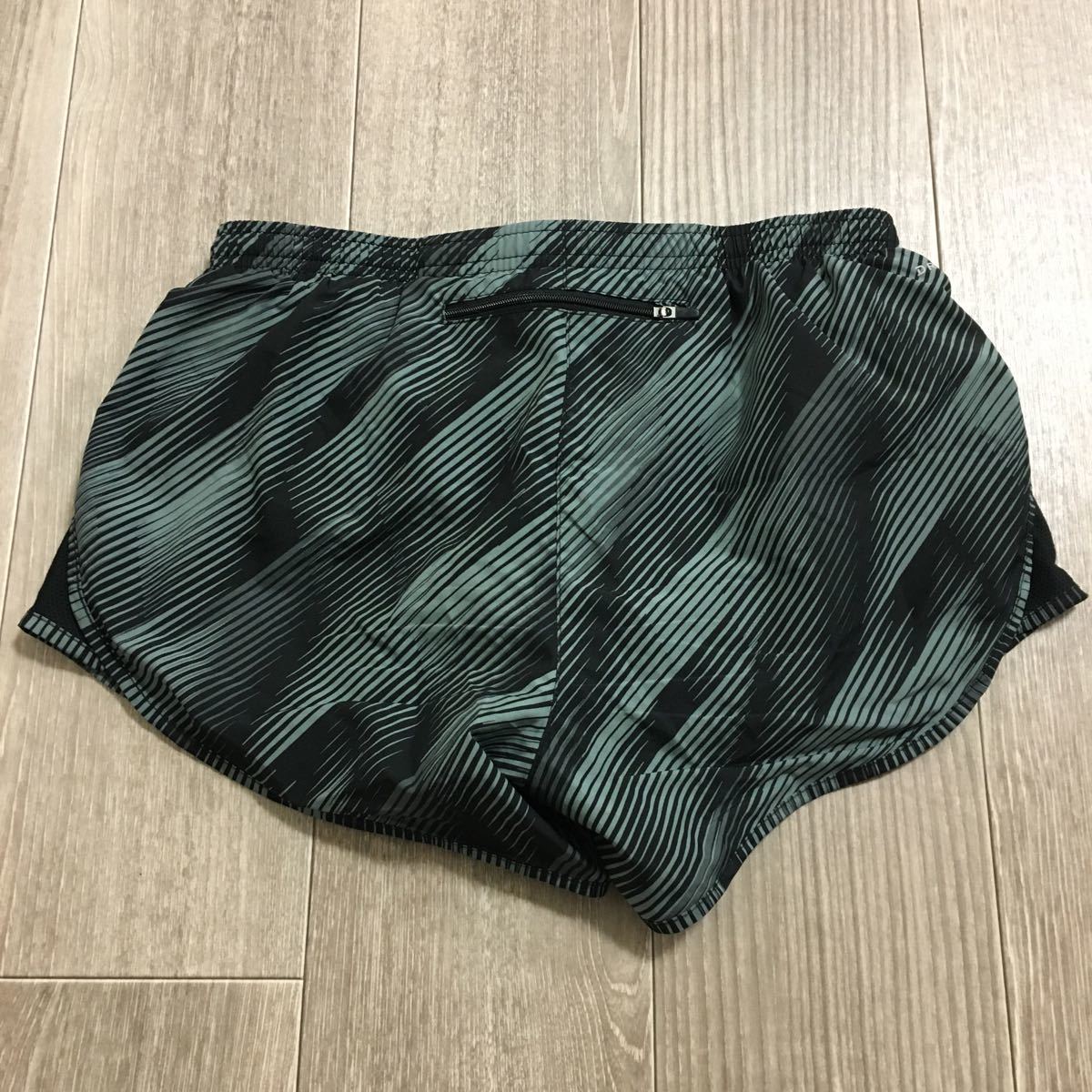 ND88 送料185円 NIKE RUNNING ナイキ ウィメンズ ランニングパンツ ショートパンツ DRI-FIT sizeM 831184-010_画像8