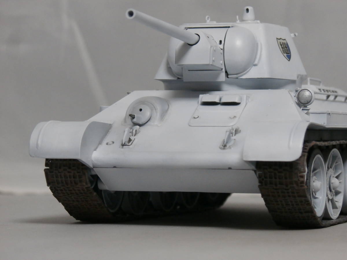 [模型完成品]タミヤ 1/35 ソビエト　T34/76戦車　1943年型 　　ガールズ＆パンツァー最終章 継続高校仕様_画像9