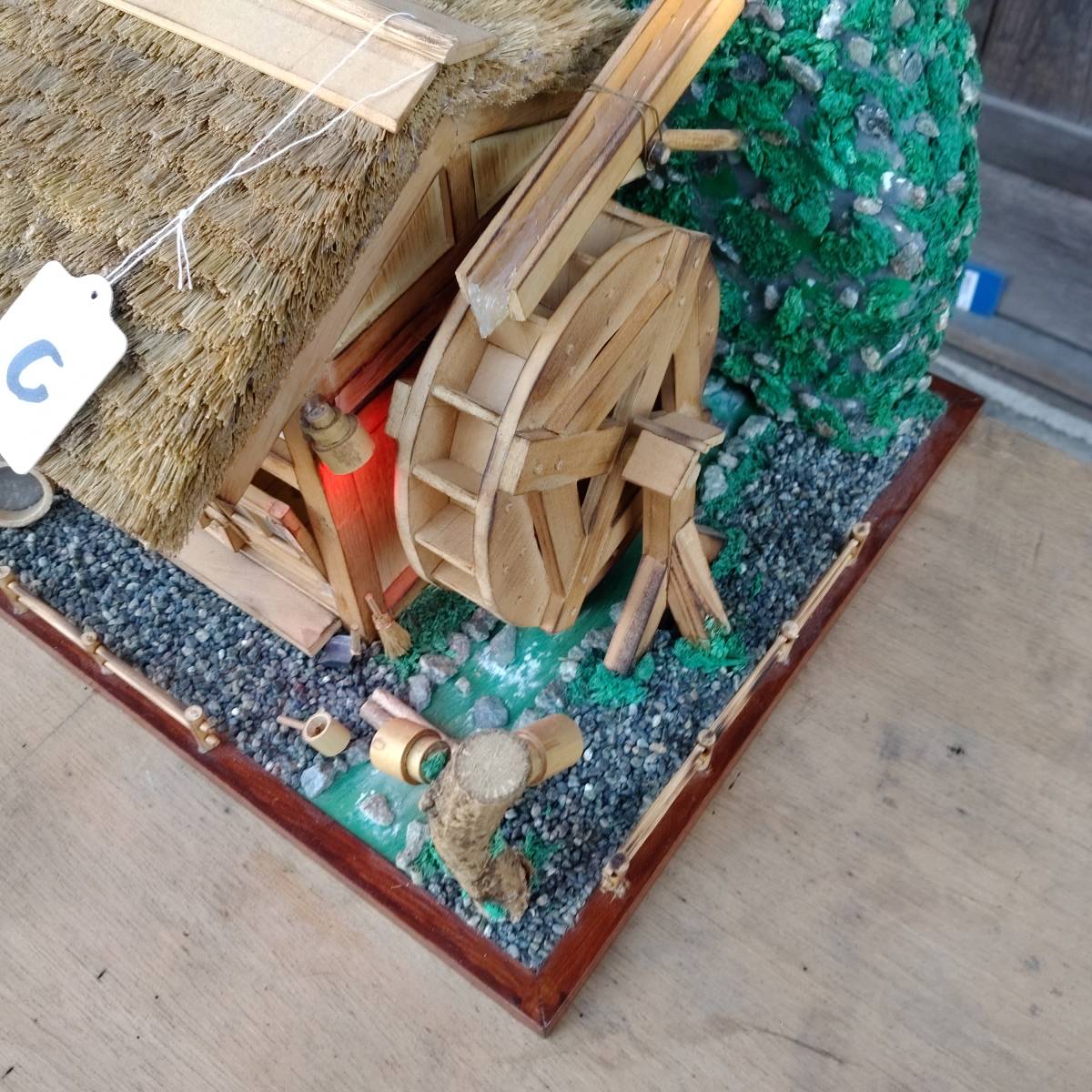 ☆日本の古民家:茅葺屋根:家屋☆ジオラマ模型:手作り☆C棟 ☆日本の古民家:茅葺屋根:家屋☆ジオラマ模型:手作り☆C棟