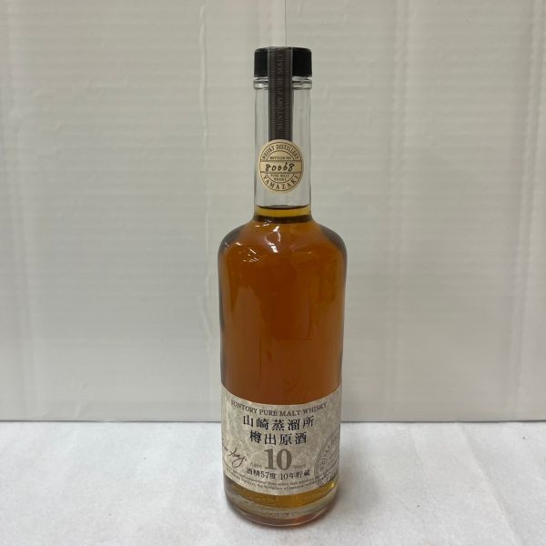 O252-K48-636 SUNTORY サントリー 山崎蒸留所 樽出原酒 10年貯蔵 酒精57度 ジャパニーズ ピュアモルトウイスキー 600ml 57％ 未開栓 ③_画像1