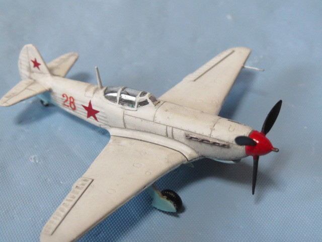 【リペイント完成品】1/144 『 ヤコブレフ YAK-9D 』冬季塗装_画像10