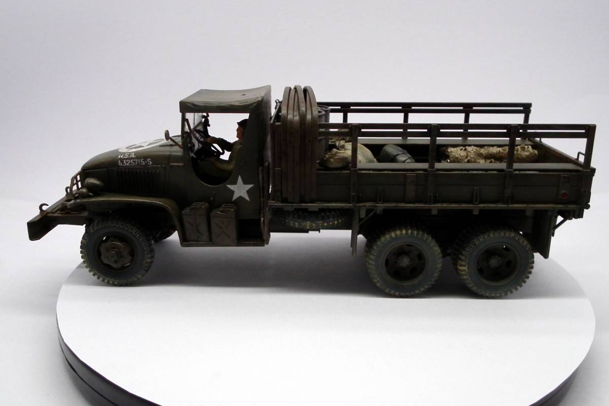 ★完成品タミヤ1/35　アメリカ21/2トン6×6カーゴトラック★ _画像1