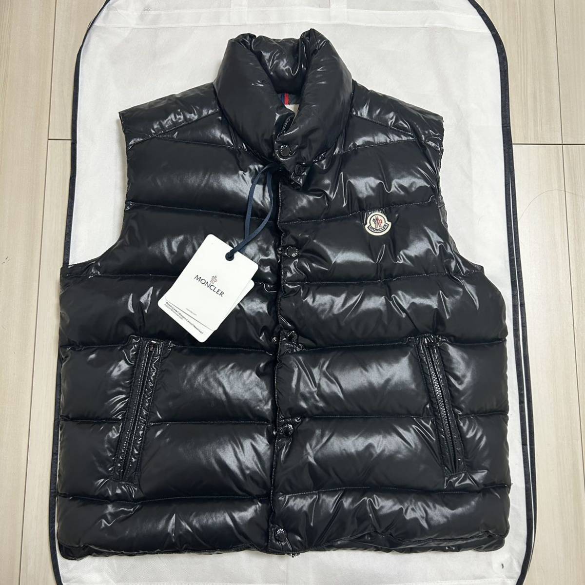 【美品】【破格最安値】MONCLER モンクレール ダウンベストGILET ジレ ブラック 5TIB _画像1