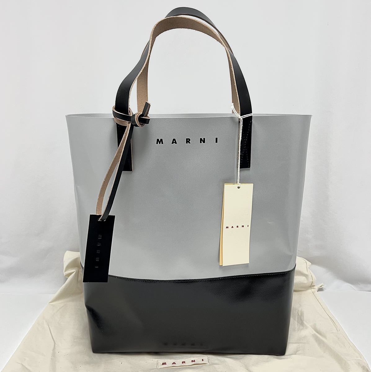 MARNI マルニ トートバッグ グレーx黒 - 2108425Y0046 新品 マルニ MARNI バイカラー TRIBECA トート バッグ PVC 黒