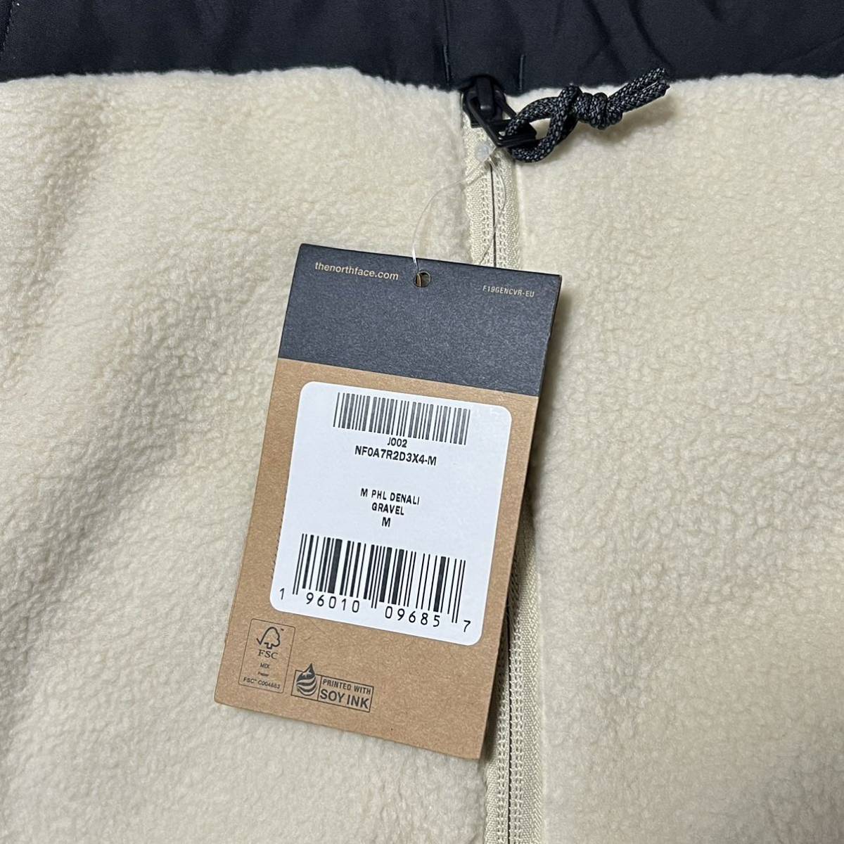 M 新品 海外限定デザイン ノースフェイス センターロゴ フリース M 新品 海外限定デザイン ノースフェイス センターロゴ フリース