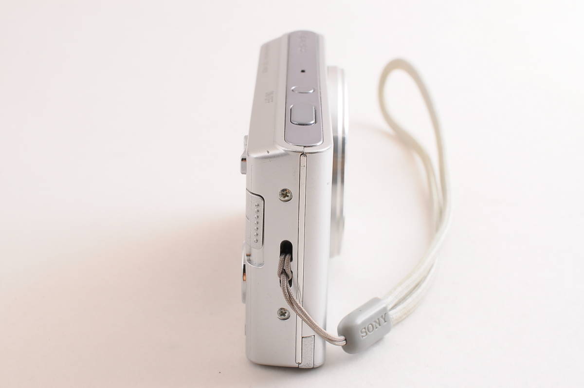 美品 ソニー SONY DSC-W830 シルバー 充電器付き コンパクトデジタルカメラ コンデジ @2860_画像5
