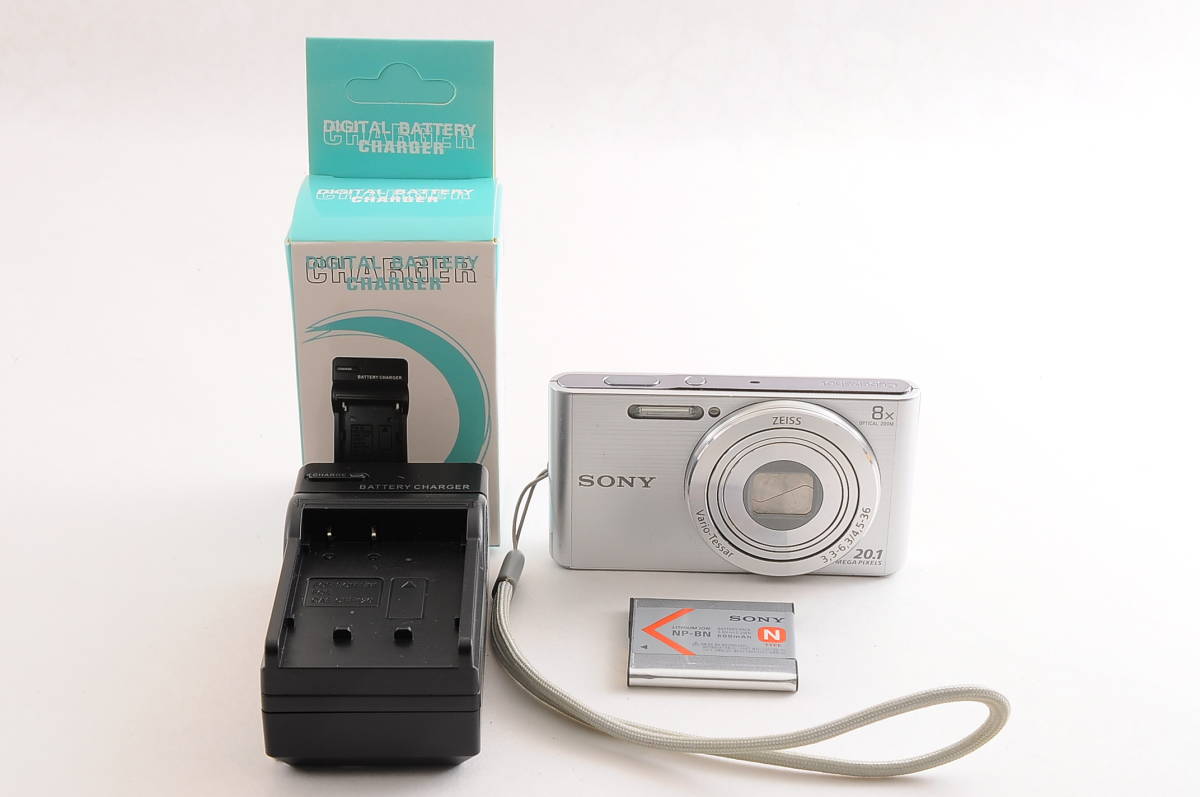 美品 ソニー SONY DSC-W830 シルバー 充電器付き コンパクトデジタルカメラ コンデジ @2860_画像2