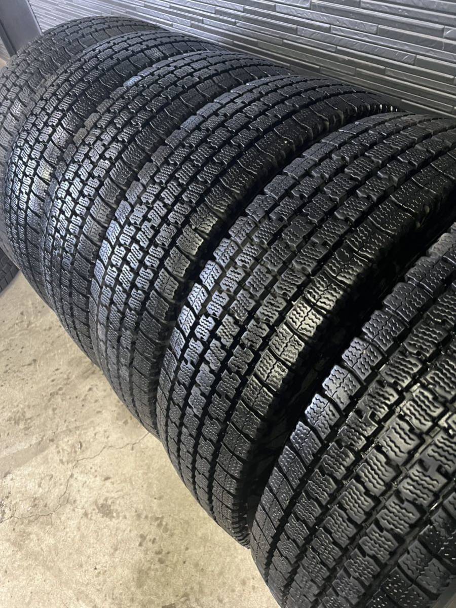 ●225/85R16 121/119N LT TOYO/DELVEX M935 スタッドレス6本 20年 バリ山