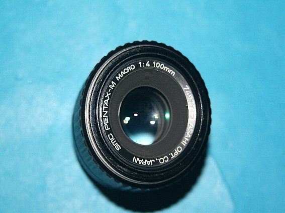 ★ 新春激安 100円出品！綺麗な！中望遠マクロ！★ ペンタックス SMC PENTAX-M MACRO 100mm F4 Kマウント ※ 完動品！少難有り！FA0703_画像2