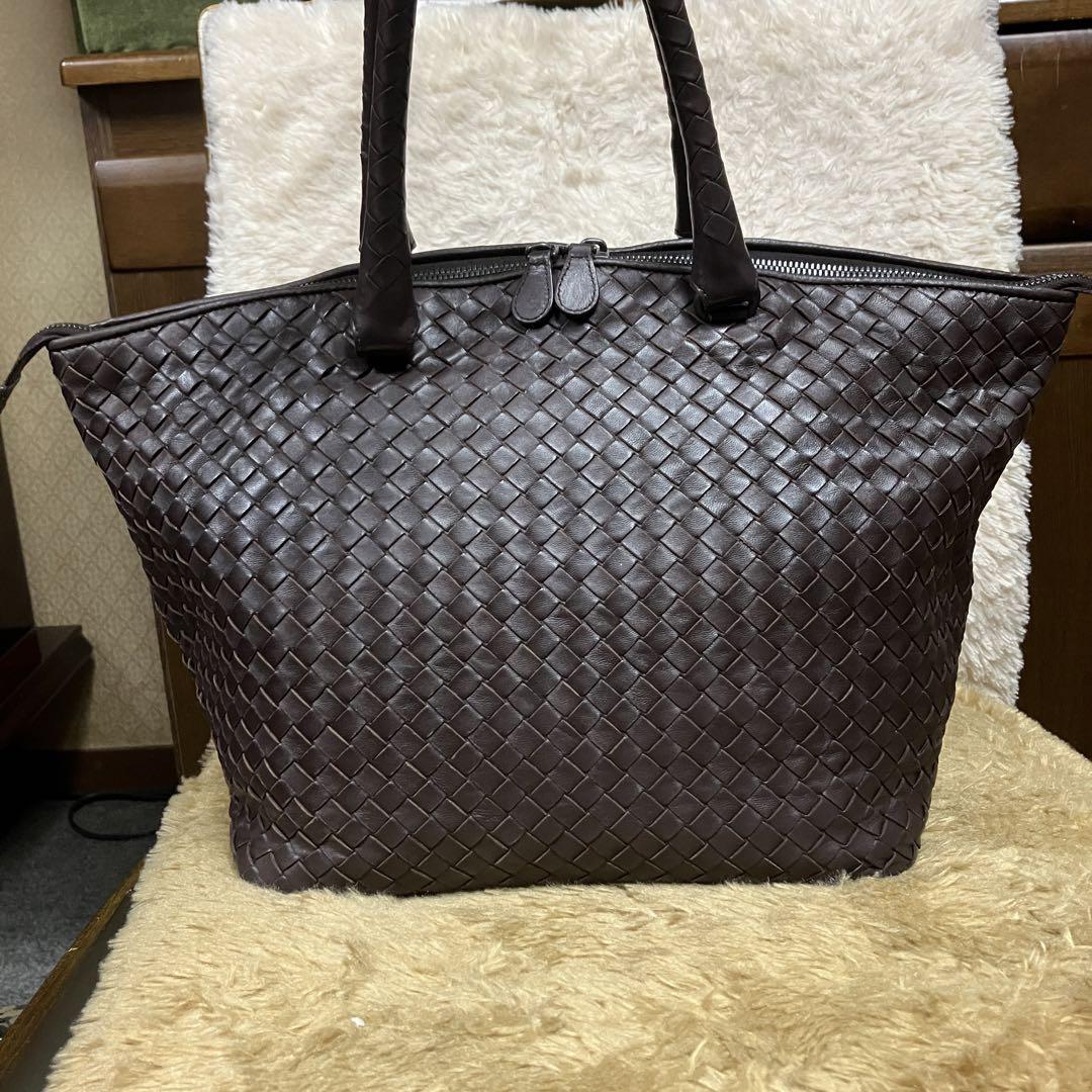 【最高級品】ボッテガヴェネタ BOTTEGA VENETA トートバッグ ハンドバッグ イントレチャート 自立 ダークブラウン ラムレザー 本革 214728_画像2