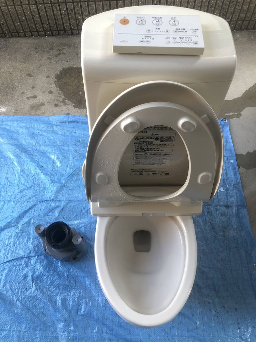 【美品】トイレ一式ウォシュレット壁リモコン付き_画像1