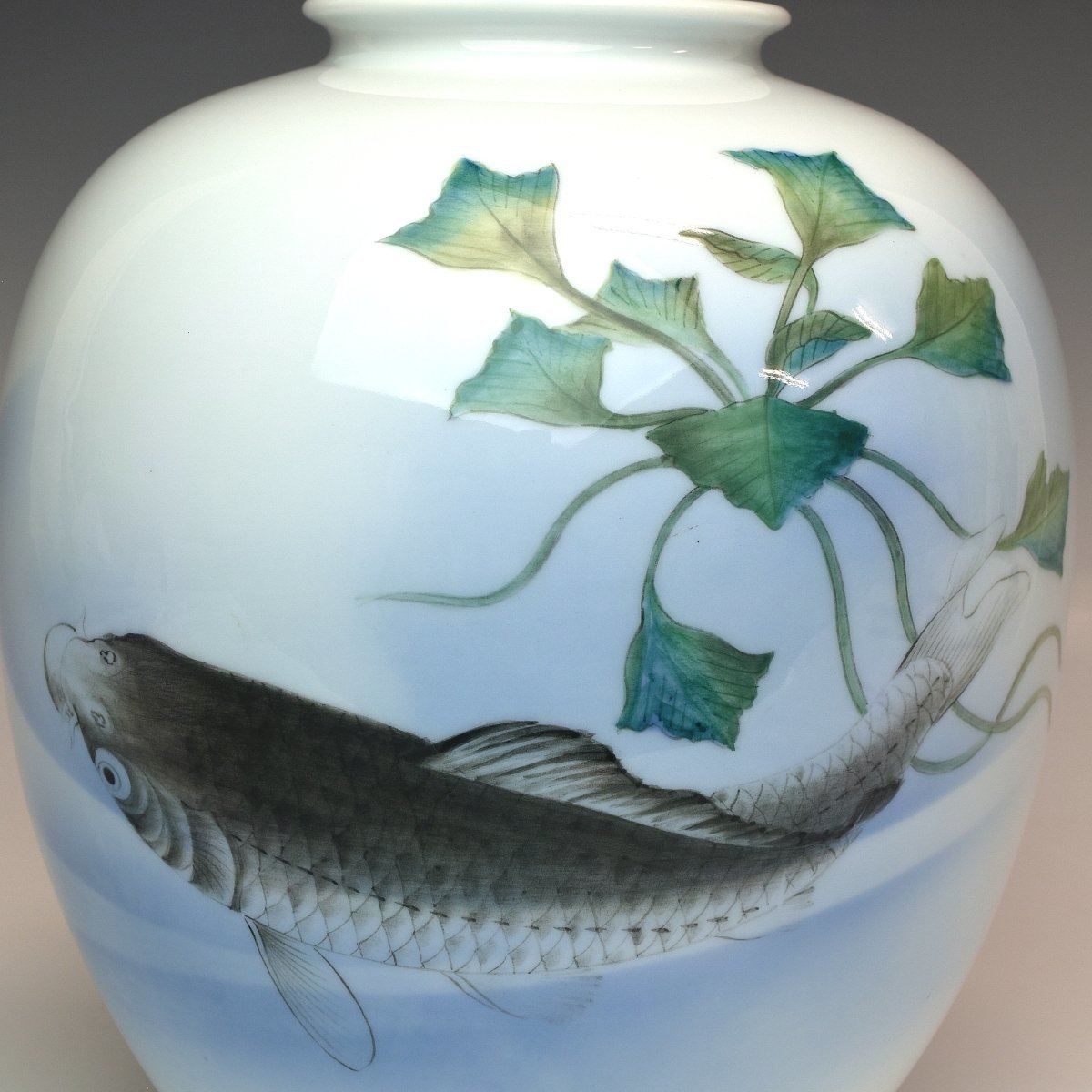 【趣楽】 明治時代　深川製磁　鯉とメダカ図花瓶　高さ２４ｃｍ　本物保証　Ｅ１９８１_画像10