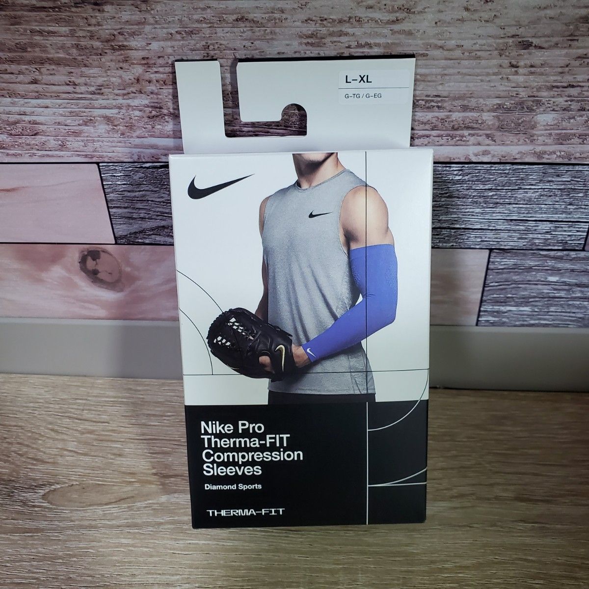 新品未使用 NIKE アームスリーブ ナイキ XL 野球 アームカバー 新品未使用 NIKE アームスリーブ ナイキ XL 野球 アームカバー