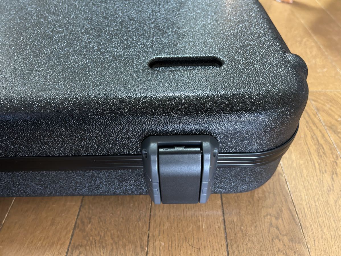 [GM]Fender USA Deluxe Molded Case fender USA ST/TL for hard case Fender USA attached original hard case important musical instruments . from impact protects!