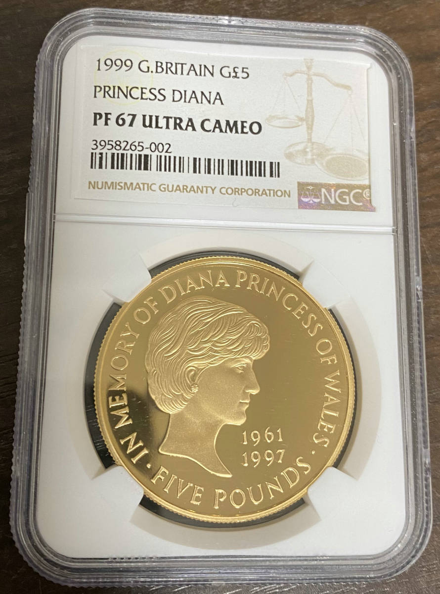 イギリス 1999年 ダイアナ妃追悼 5ポンド金貨 NGC PF 67 Ultra Cameo _画像1