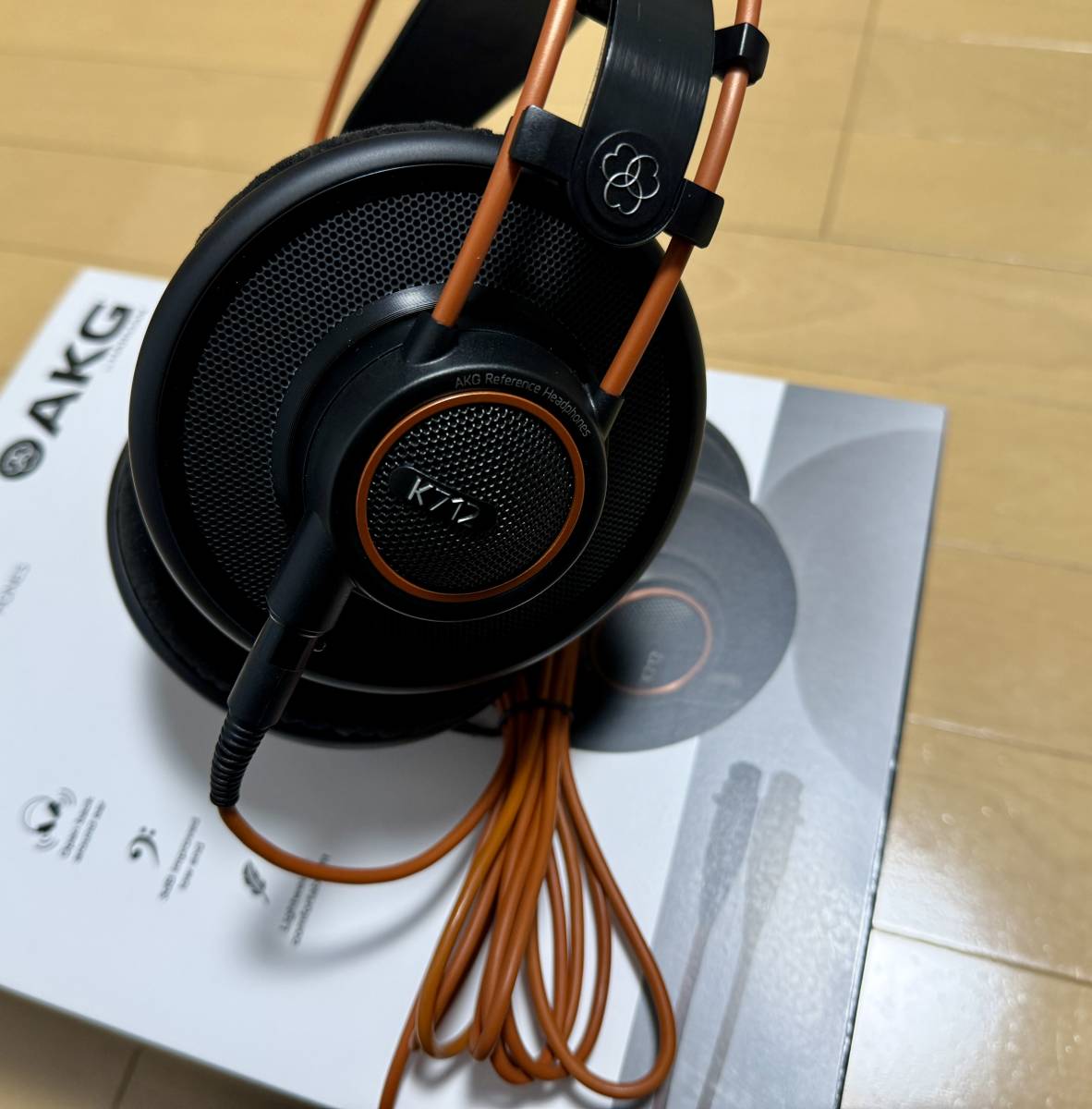 【美品】AKG by HARMAN K712 Pro / アーカーゲー エーケージー オープンエアー 開放型 モニタリングヘッドホン ヘッドフォン_画像6