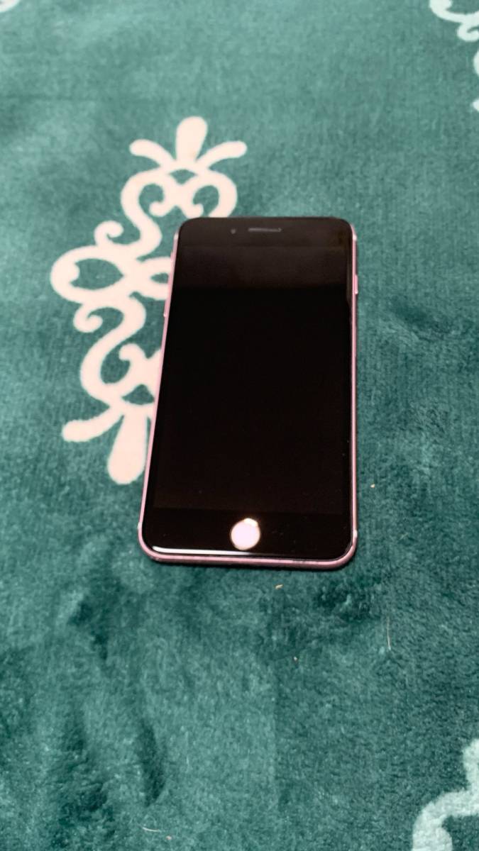 Apple iPhone7plus 256GB ローズピンク 元の画面はフレーム白 今現在は黒のフレームに白のホームボタン_元は白フレーム、今は黒フレームに白ボタン