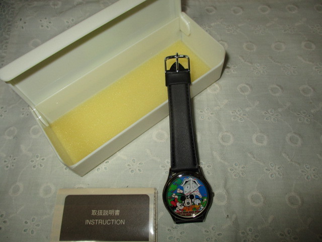1990年代 ディズニーストア 限定オープニングウオッチ 腕時計 ミッキーマウスとミニーマウス ドナルド札幌店　未使用