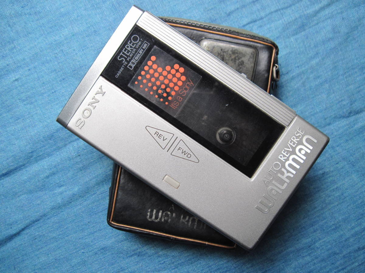 「■SONY CASSETTE PLAYER WM-7 動作不良？ 」中古です。_画像1