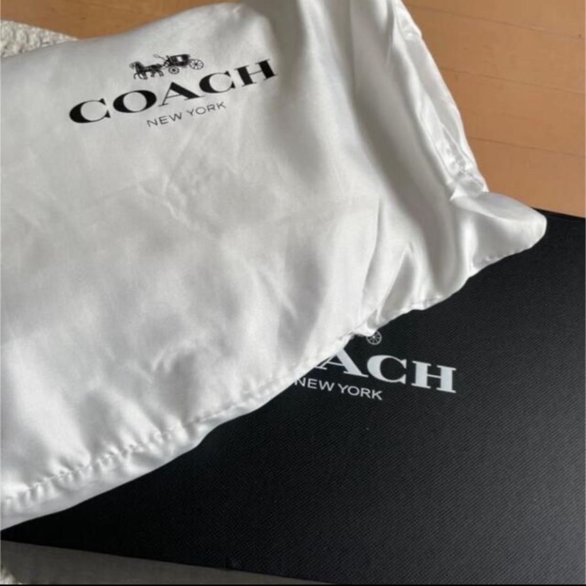 コーチ COACH ギフトボックス 保存袋