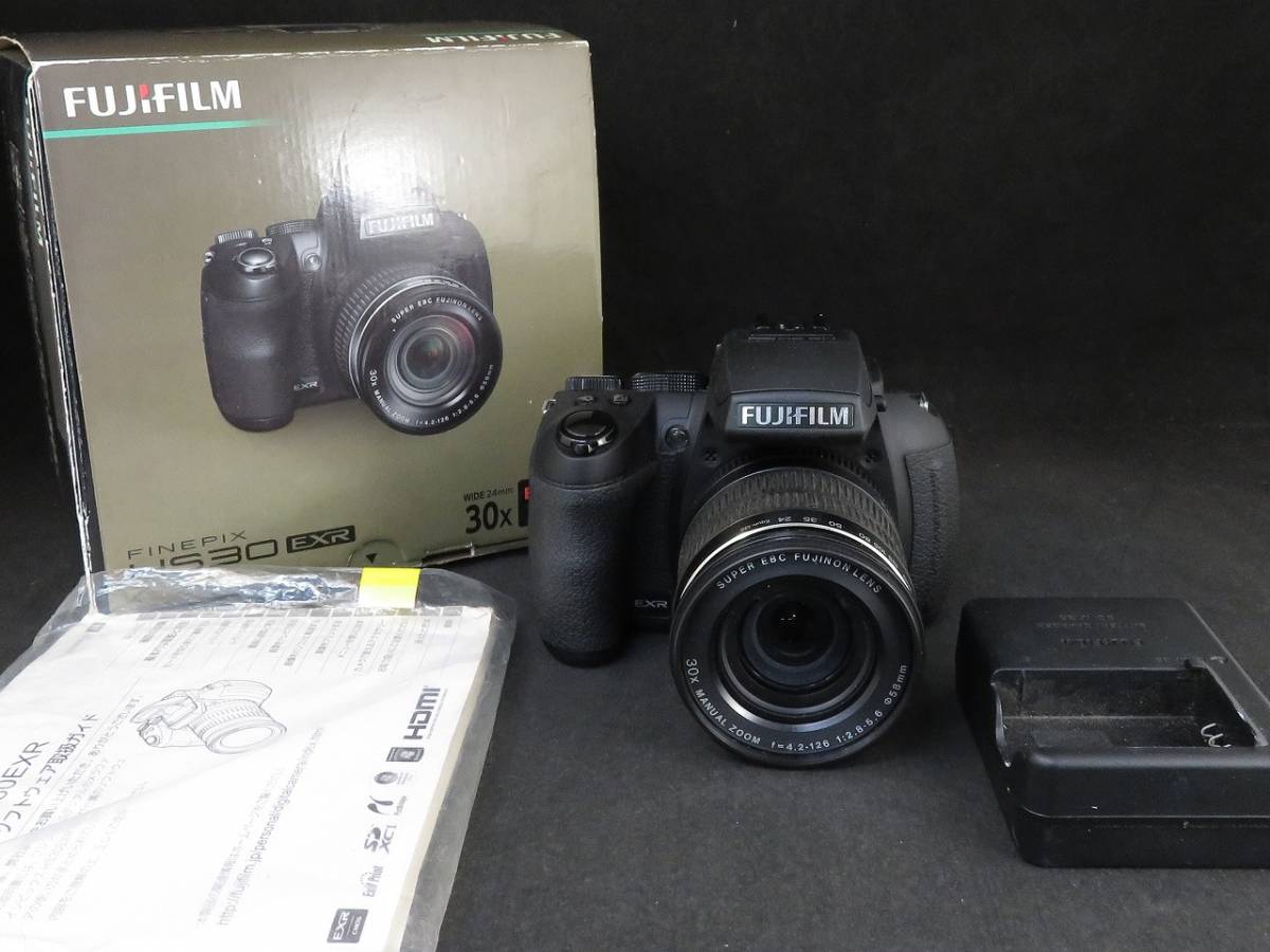 FUJIFILM FINEPIX HS 30 EXR コンパクトデジタルカメラ_画像1