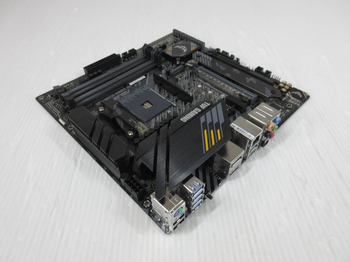 ASUS TUF GAMING B550M-PLUS AMD AM4 Micro-ATX マザーボード 中古品_画像2