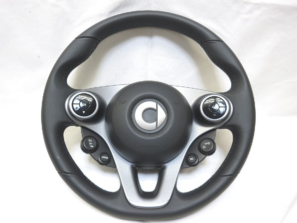  For Four 453 original leather steering gear airbag air bag cover switch A 453 860 22 02 985101944R control number (W-CIX08)