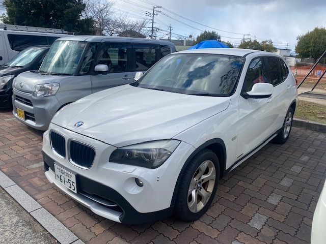 23年式　BMW　X1　１８iハイラインPKG　車検6年3月　ナビ　TV　バックカメラ　福岡　！！_画像2