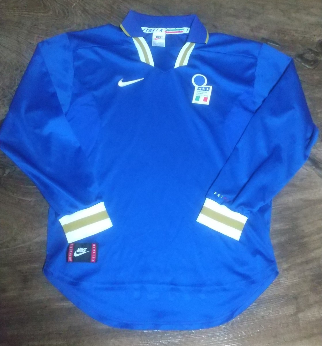 値下交渉 1996-97年 イタリア代表 NIKE 長袖 MADE IN UK 検)EURO ENGLAND WORLD CUP AZZURI ITALY L/S アズーリ ユーロ ワールドカップ Y2K_画像1