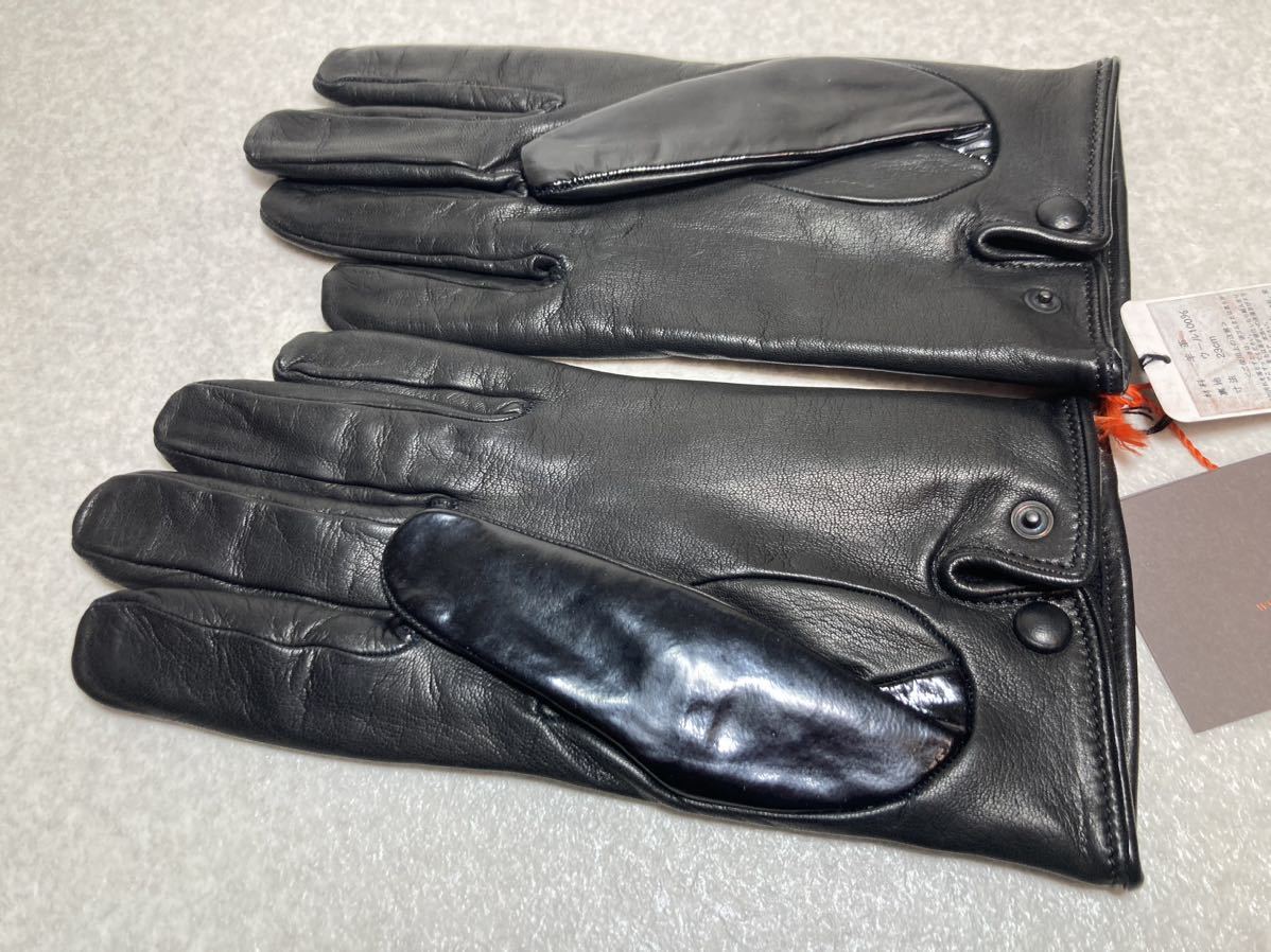 新品　マリオポルトラーノ（伊）　手袋/グローブ　８　２３ｃｍ　エナメル×レザー　ライニングはウール　黒　定価２．２万円_画像2