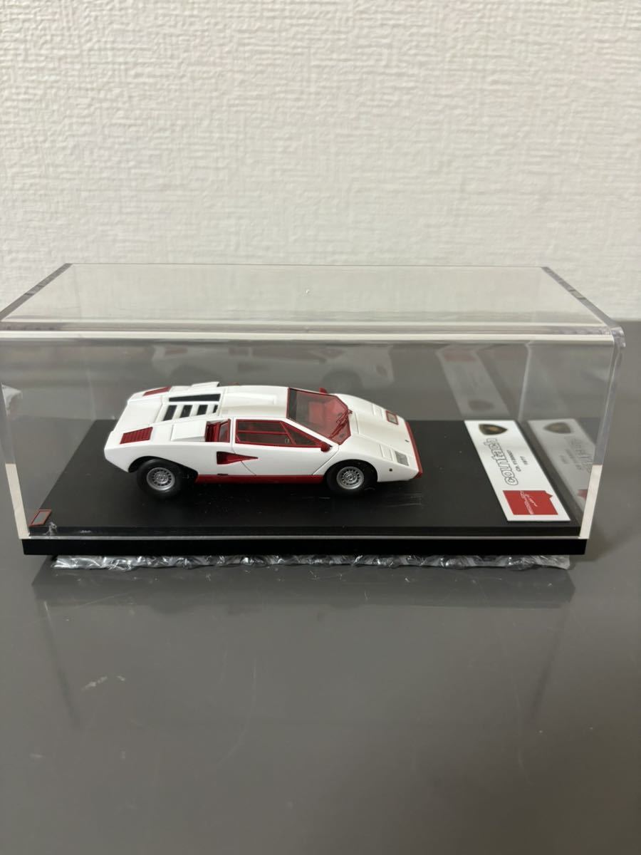ハンドメイドモデルカー 1/43 ホワイト/レッド ランボルギーニ カウンタック LP400 Ch.1120007 1977 [メイクアップ]_画像4