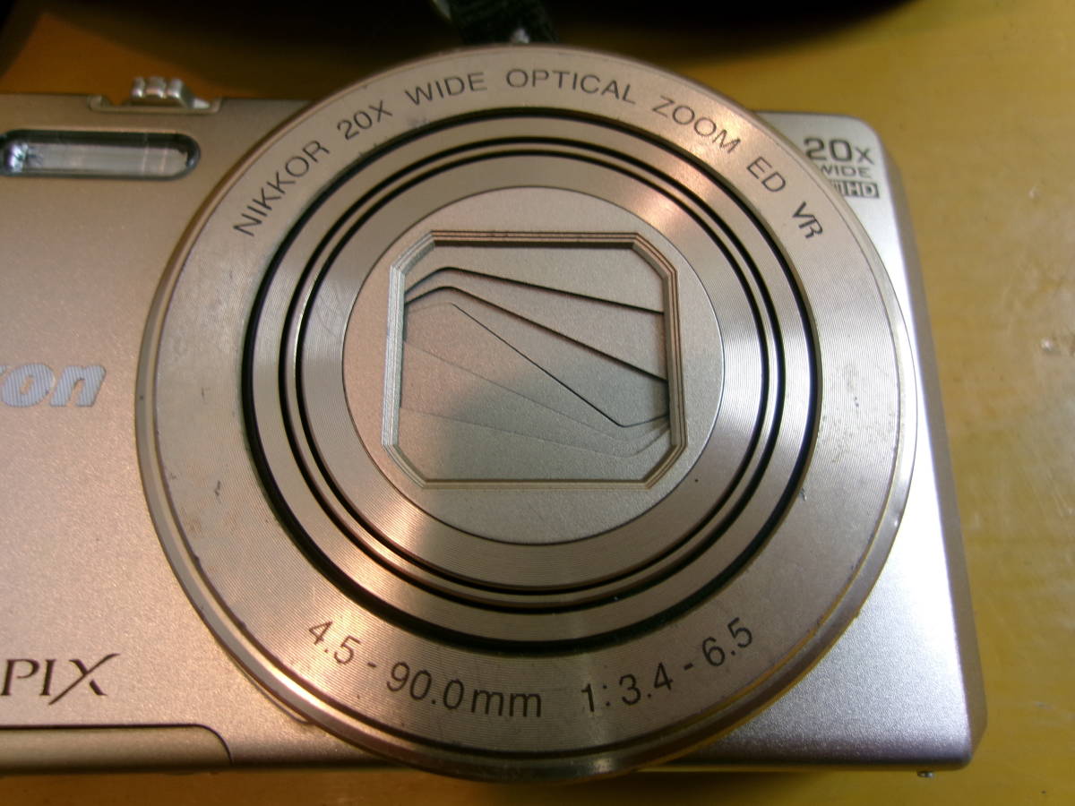 (D-638)NIKON デジタルカメラ COOLPIX S7000 動作未確認 現状品_画像2