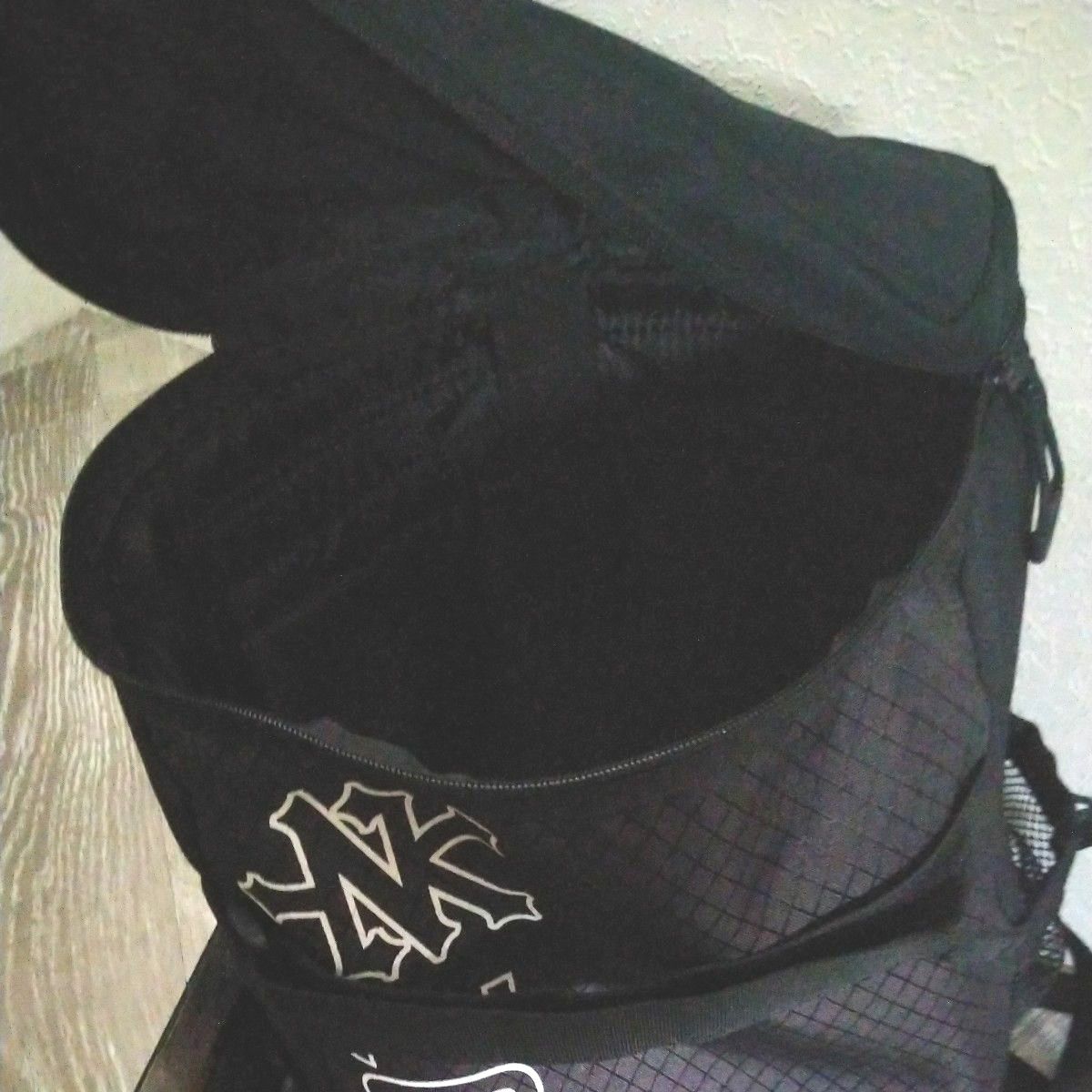 ニューヨークヤンキース バックパック リュック ブラック通勤 通学 学生 男女兼用バッグ ブラックバッグ 鞄 大容量