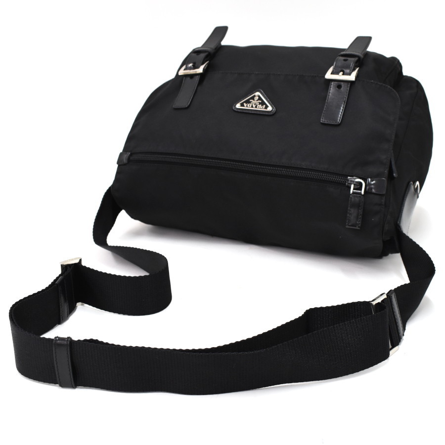 1円 ◎極美品 PRADA プラダ ショルダーバッグ クロスボディ 三角 1円 ◎極美品 PRADA プラダ ショルダーバッグ クロスボディ 三角