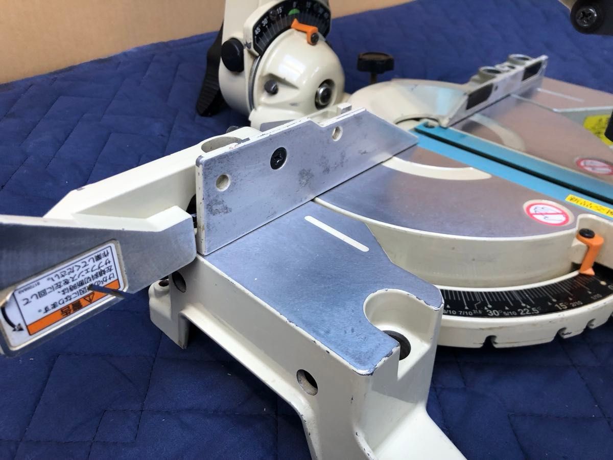 マキタスライドマルノコLS0814FL/レーザー付2段スライド 配送 マキタスライドマルノコLS0814FL/レーザー付2段スライド 配送