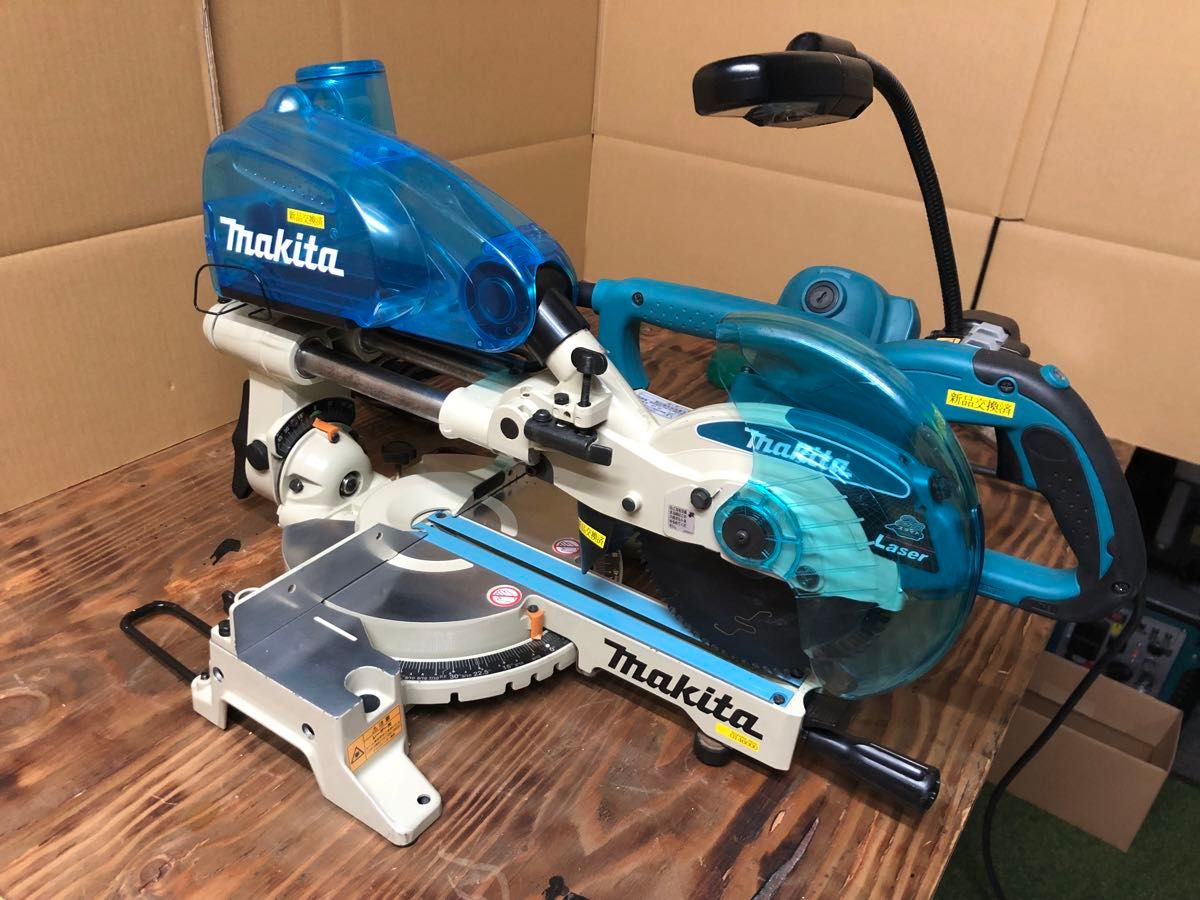 マキタスライドマルノコLS0716FLです 2段スライド レーザー照射 マキタスライドマルノコLS0716FLです 2段スライド レーザー照射
