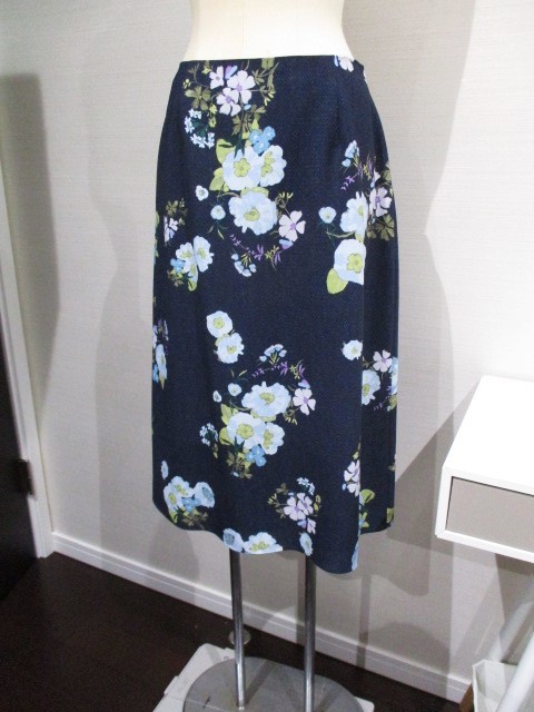 スーナウーナ　sunauna　日本製　フラワープリントスカート　サイズ38　送料無料　ウエストゴム入り_画像1