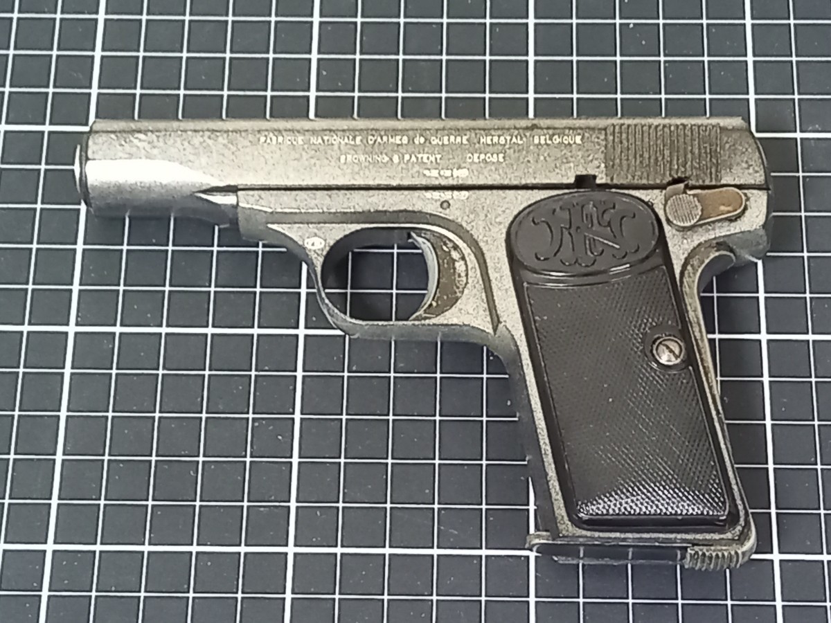 m012501 モデルガン マルシン ブローニング M1910 個人塗装 ABS 樹脂製_画像1