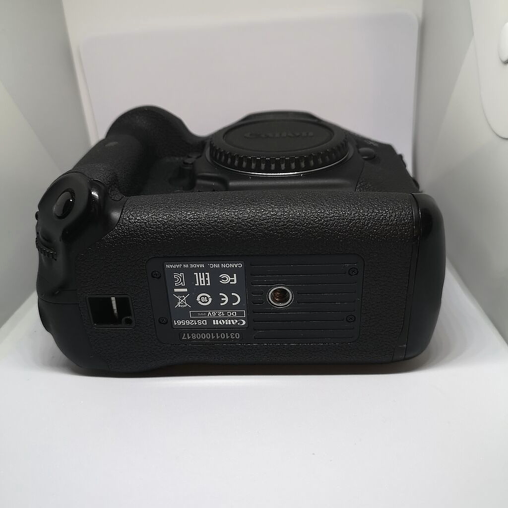 EOS-1D X Mark II ボディ 　値下げ_画像4