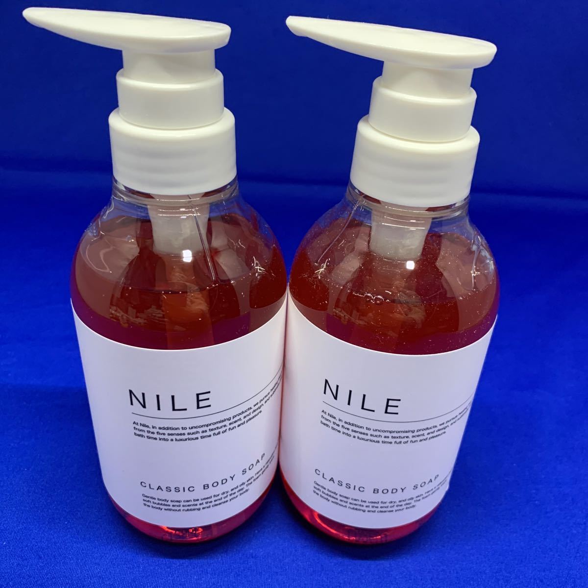 K77 NILE Classic body soap moisturizer sensitive . shower oil California. fragrance 2 piece set body soap 