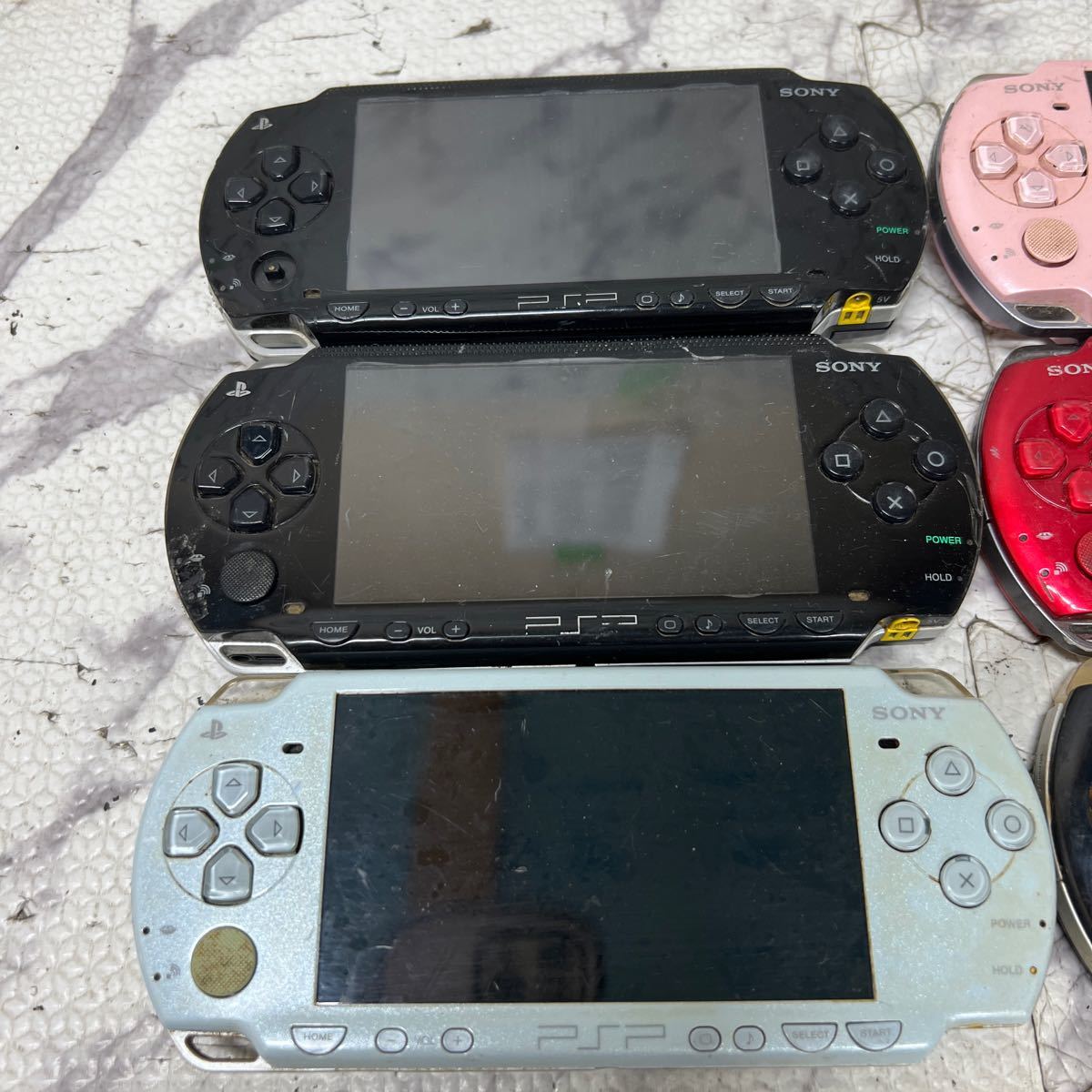 MYG-1048 激安 ゲー厶機 PSP 本体 SONY PSP-1000 PSP-2000 PSP-3000 動作未確認 6点 まとめ売り ジャンク 同梱不可_画像2