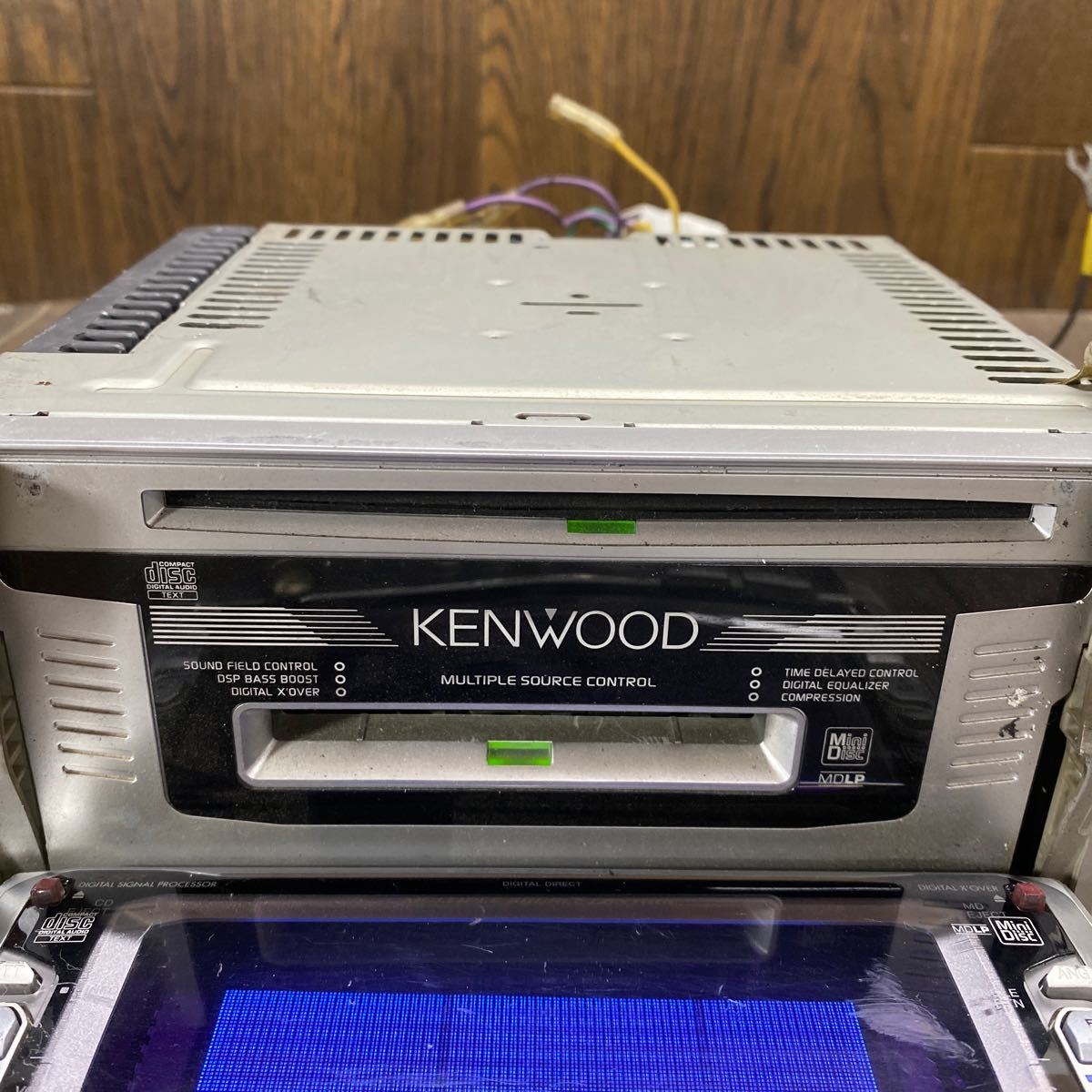 AV1-337 激安 カーステレオ KENWOOD DPN6021MN 17700475 CD FM/AM プレーヤー 本体のみ 簡易動作確認済み 中古現状品_画像3