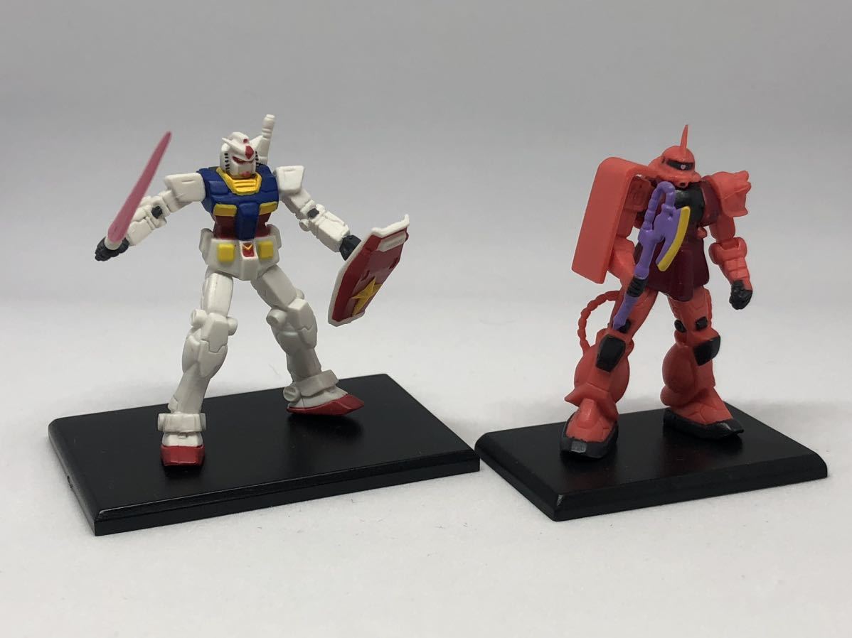 ガンダムコレクション3 ガンダム(ノーマル) 1 シャア専用ザクⅡ(ヒート・ホーク) 2種_画像1