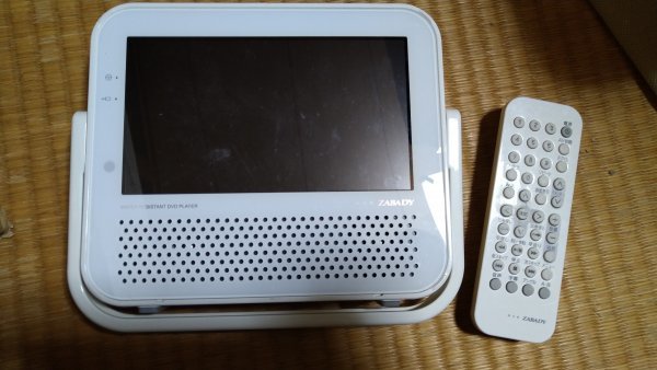 TWINBIRD ポータブル防水DVDプレーヤー ワンセグチューナー搭載 TWINBIRD ポータブル防水DVDプレーヤー ワンセグチューナー搭載
