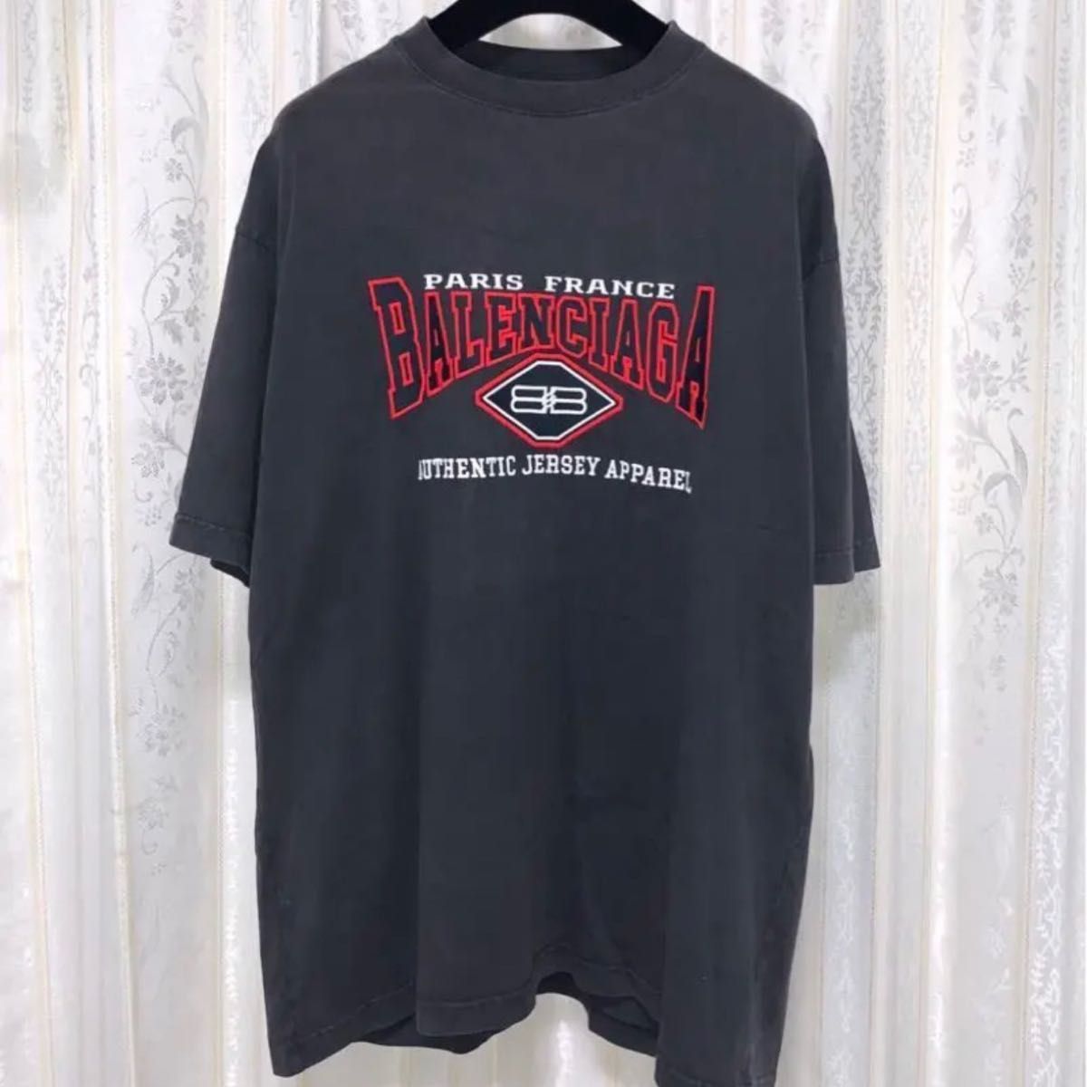確実正規品】BALENCIAGA AUTHENTIC Tシャツ|Yahoo!フリマ(旧 確実正規品】BALENCIAGA AUTHENTIC Tシャツ|Yahoo!フリマ(旧