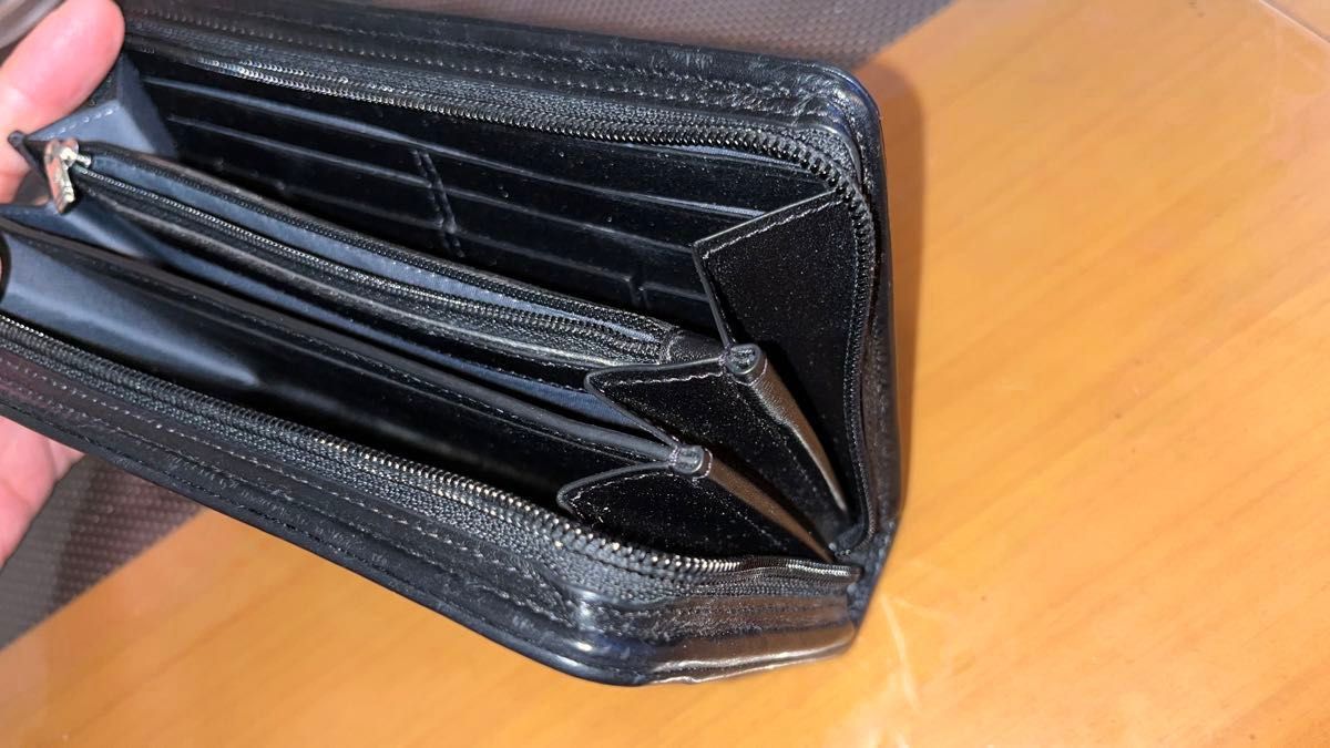 【最終お値下げです】TUMI 限定長財布　使用頻度少　型崩れシワ無し